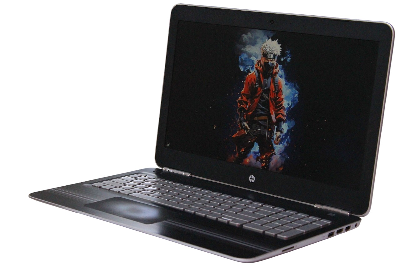 Ноутбук HP 15-bc208ur