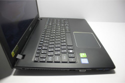 Ноутбук Асеr Аsрirе Е5-576G-54D2