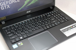 Ноутбук Acer Aspire E15 E5-575G-55J7