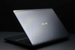 Ноутбук ASUS R543UB-DM1164T