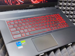 Ноутбук MSI Katana 17 B11UCX-897XRU--