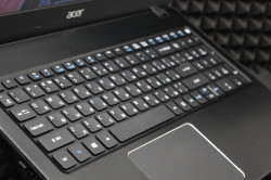 Ноутбук Acer E5-576G-3332