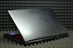Ноутбук MSI Katana 17 B12UCR-1024XRU