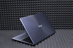 Ноутбук ASus VivoBook FL8000UQ8550