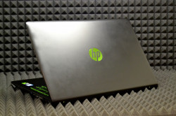 Ноутбук HP 15-CB016UR1