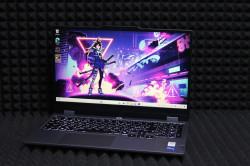 Ноутбук Lenovo LOQ 15IAX9E