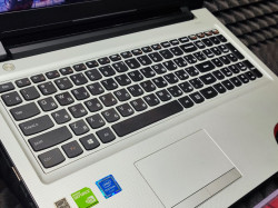 Ноутбук Lenovo 300-15IBR 80M300NNRK