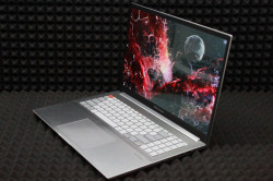 Ноутбук Asus VivoBook N7600Pp