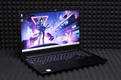 Ноутбук Lenovo IdeaPad Gaming 3 15IHU666