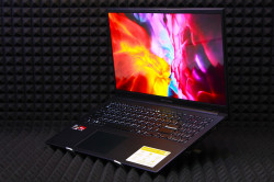 Ноутбукт Asus Vivobook Oled Go 15