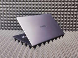 Ноутбук Huawei BoDE-WDH9