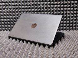 Ноутбук HP 15-bs537ur-