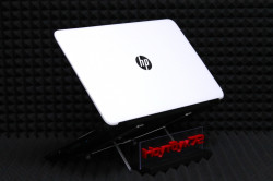 Ноутбук HP 15-ac002ur
