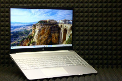Ноутбук HP 15s-eq2020ur50