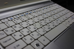 Нетбук Acer Aspire One D270-268WS