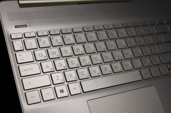 Ноутбук HP 15s-fq2060ur