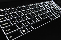 Ноутбук MSI Modern 15 B12M-211XRU