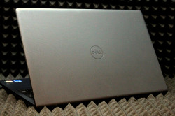 Ноутбук Dell Vostro 3520(Mos.)