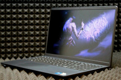 Ноутбук Dell Vostro 3520(Mos.)