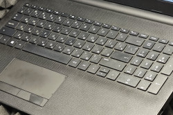 Ноутбук HP 15-bs161ur