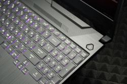 Ноутбук Asus TUF Gaming A15 (FA506IV4800) (z)