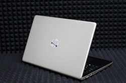 Ноутбук HP 15-da0087ur