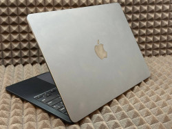 Apple MacBook Air 13 M2