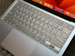 Apple MacBook Air 13 M2
