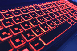 Ноутбук MSI Katana 17 B12UCR-821-XRU