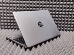 Ноутбук HP 15s-eq1203ur