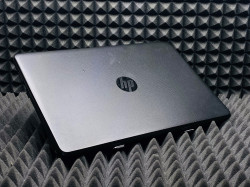 Ноутбук HP 15-bw006ur