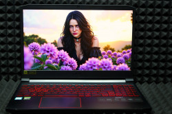 Ноутбук Acer AN-715-51-52VM
