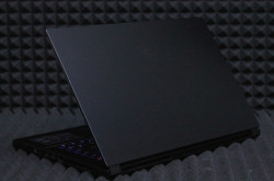 Ноутбук MSI GS66 Stealth 10UH-254US