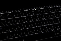 Ноутбук MSI Modern 15 B12M-208RU-BB71255U