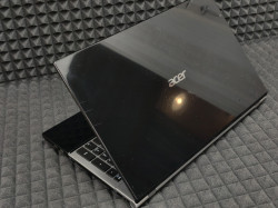 Ноутбук Acer V3-551G-10455G75Makk