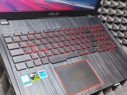 Ноутбук ASUS FX553VE-DM429T