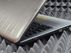 Ноутбук Asus X541UV-I7