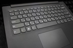 НоутбукНоутбук Lenovo V14-IGL 82C2001BRU