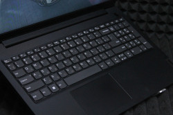 Ноутбук Lenovo V15 G3 IAP (82TT00M7PB)