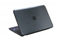 Ноутбук HP 15-AY02-8UR