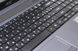 Ноутбук Acer 5733-384G32