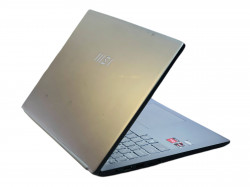 MSI Modern 15 B5M-002-RU