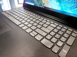 Ноутбук LENOVO V145-15AST 81MT001WRU