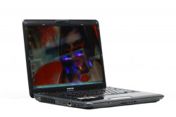 Toshiba Satellite A300-23T PSAGCE-0DF04SRU