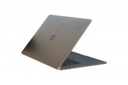 MacBook Pro 15 A1990