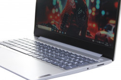 Ноутбук Lenovo IdeaPad 3 15ADA05 PF9XB1826017
