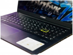 Asus Vivobook 15 R528EA