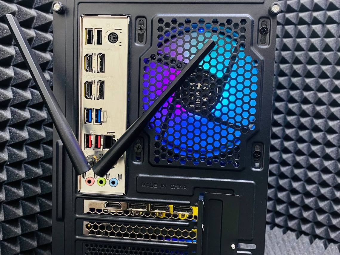 Игровой ПК I3-12100F/RTX 3050 8GB/16GB RAM