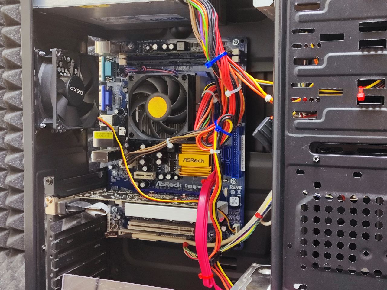 ПК Athlon II X2 220 GT 630 4RAM 250HDD