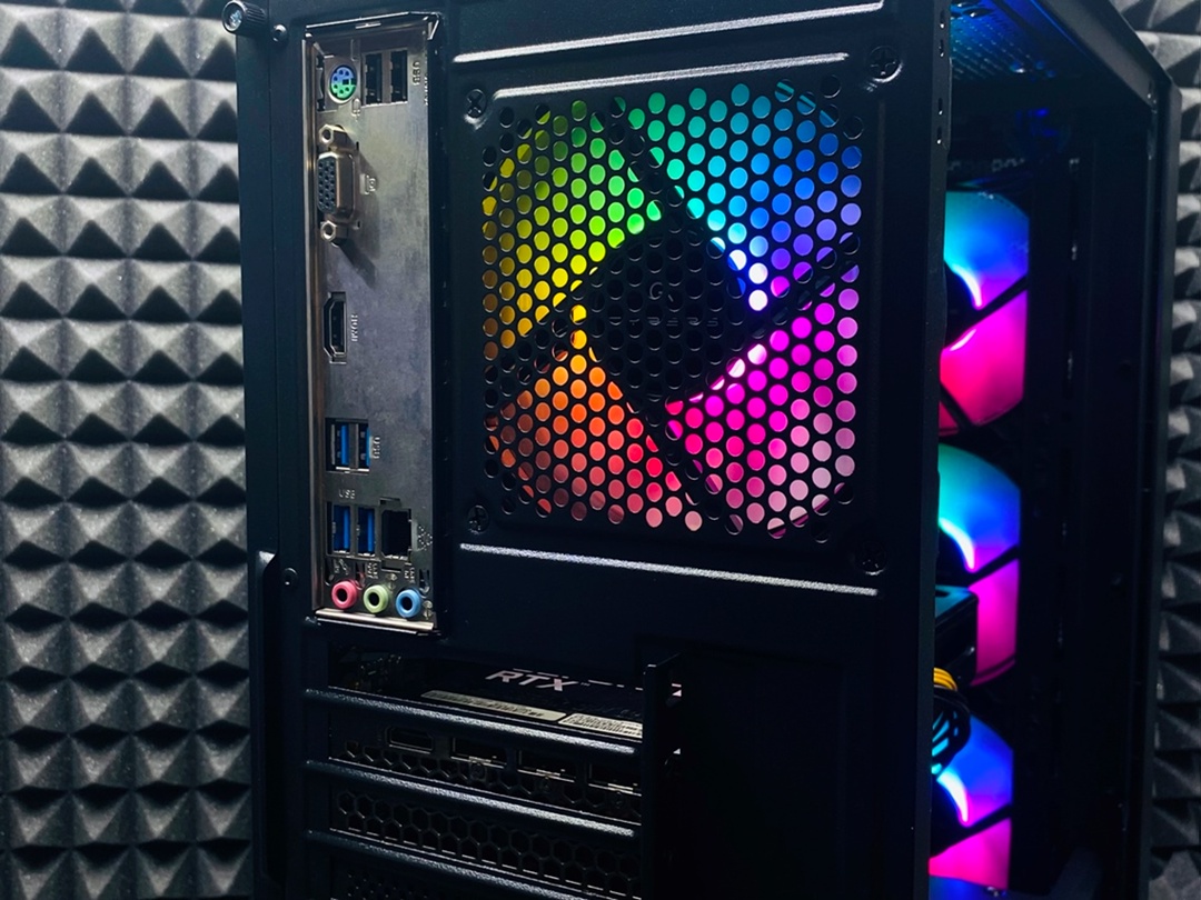 Игровой ПК Ryzen 5 4600G / RTX 3060 12 ГБ / 32 ГБ / SSD 512 ГБ